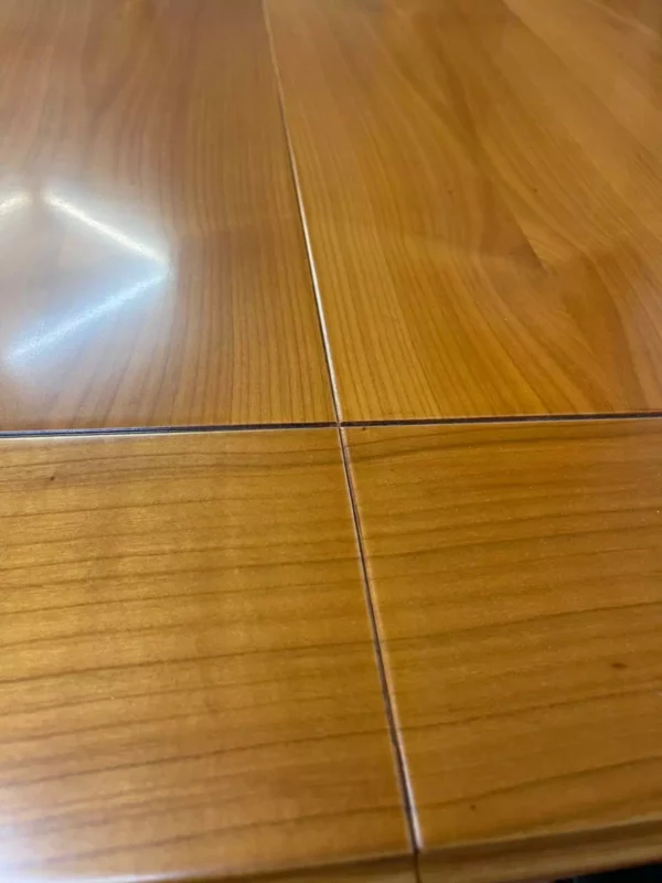 Masă extensibilă din lemn masiv calitate superioara cu 4 scaune made in italy R-901 - imagine 2